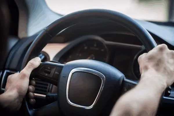 Application of laser marking technology in automobile steering wheels