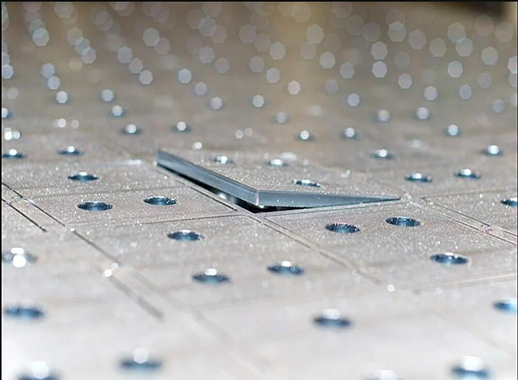 What power laser do you need to cut metal?