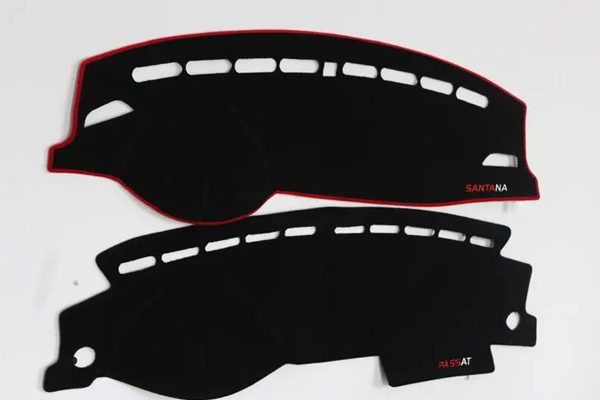 Laser cutting process of automobile light-proof pad