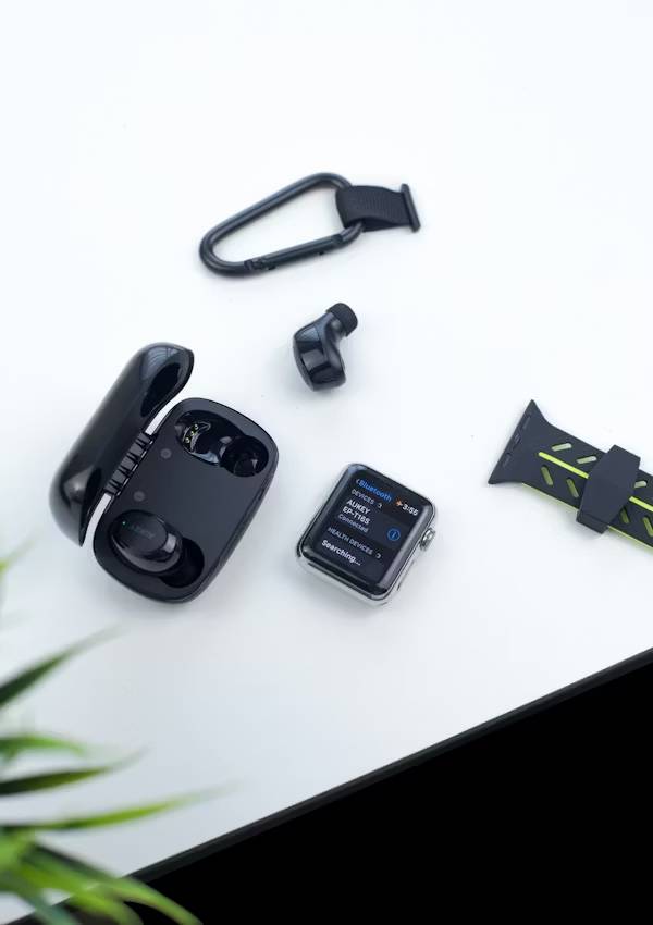 Wearables & Smart Devices