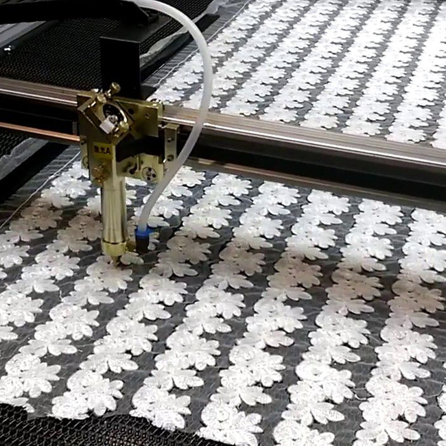 Dual-Head Laser Cutting Machine with Auto-Feeding System