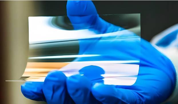 Ultra-thin Glass Cutting