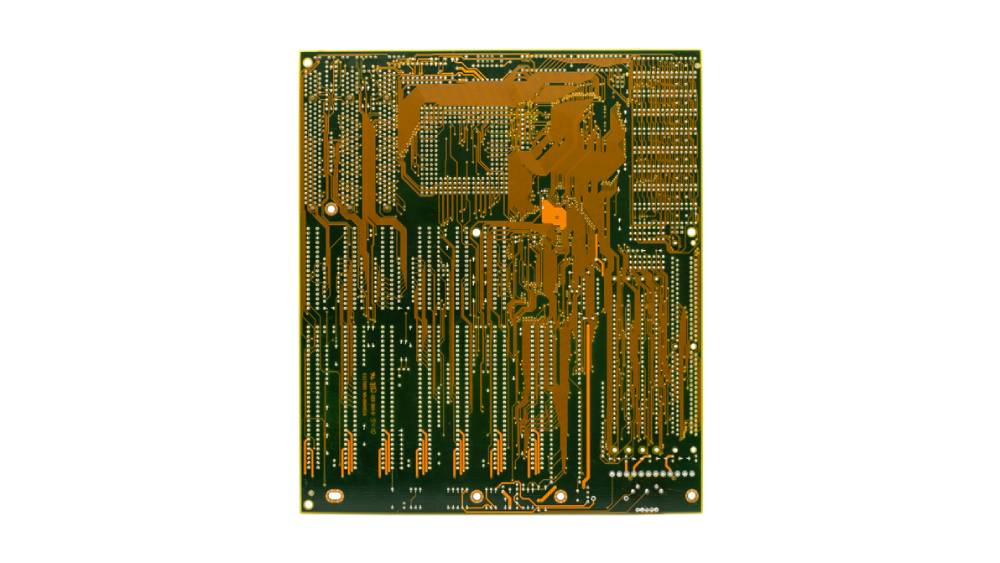 PCB / FPCB Laser Circuit Etching: Ultrafast Laser Ablation for Copper Removal and Fine‑Line Patterning